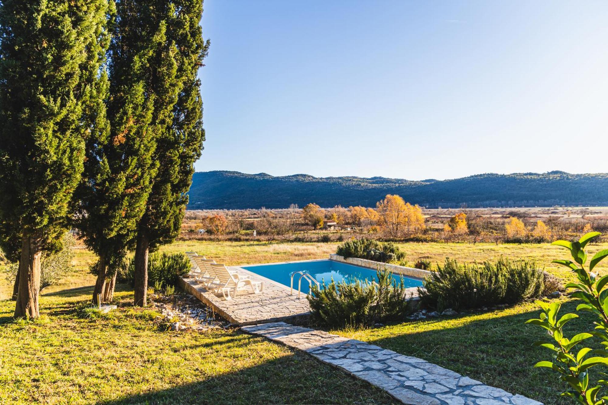 Country House Uros In Nature With Pool Lovorno Экстерьер фото