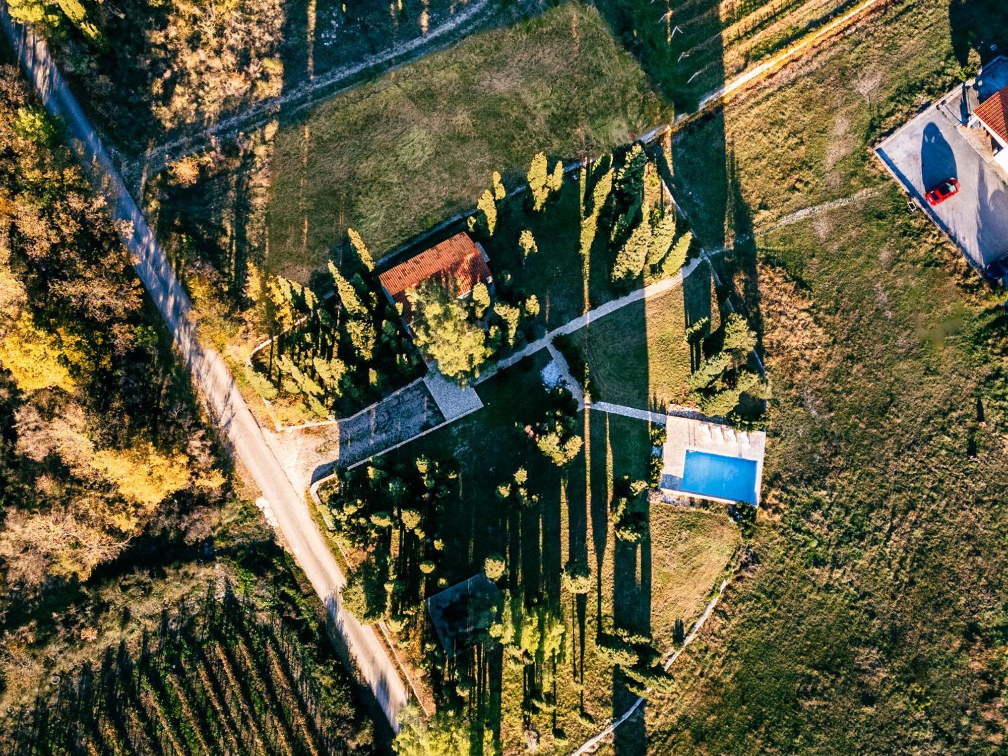 Country House Uros In Nature With Pool Lovorno Экстерьер фото